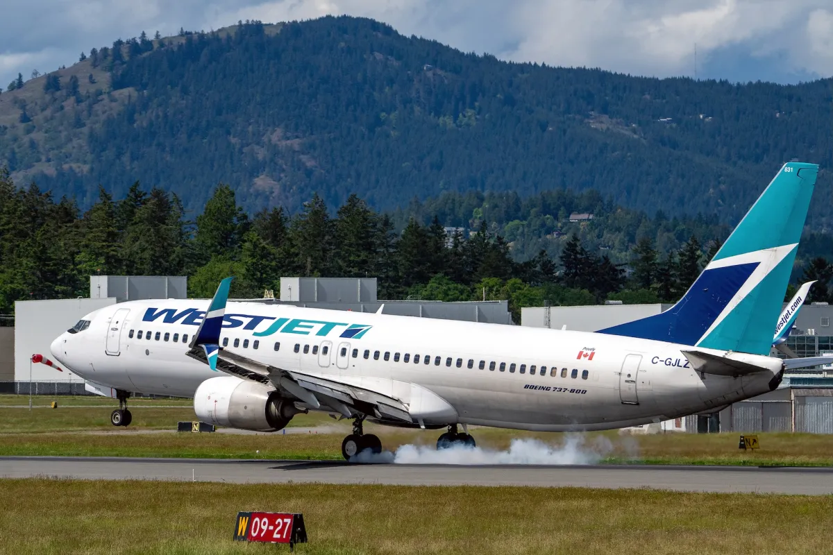 1.2 milion pasagjerë të WestJet preken nga shkelja e të dhënave