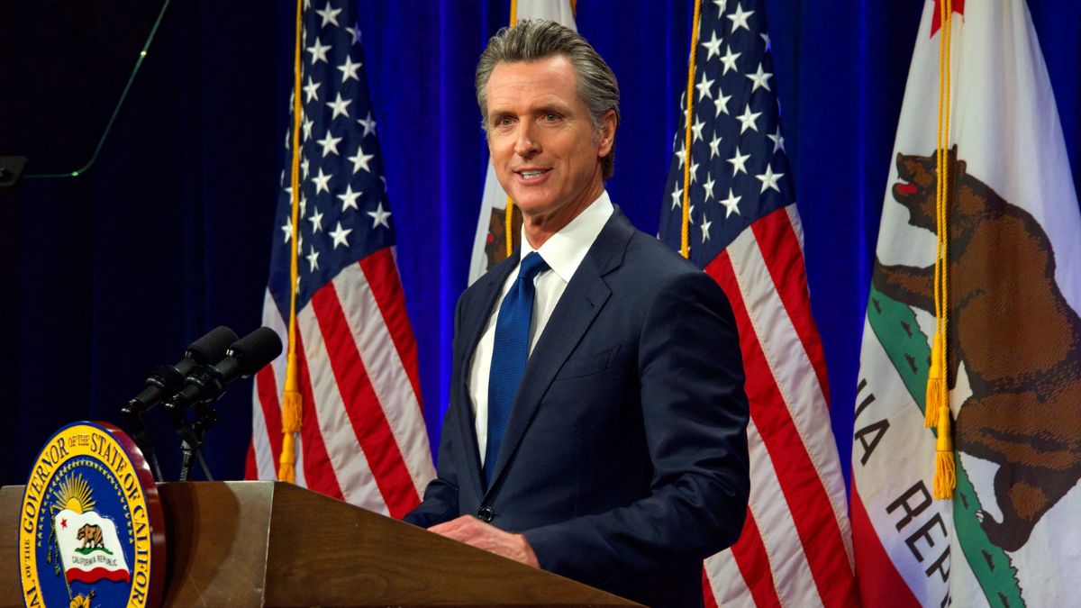 Chatbot-ët nën kontroll: Kalifornia miraton ligjin e parë për AI shoqëruese