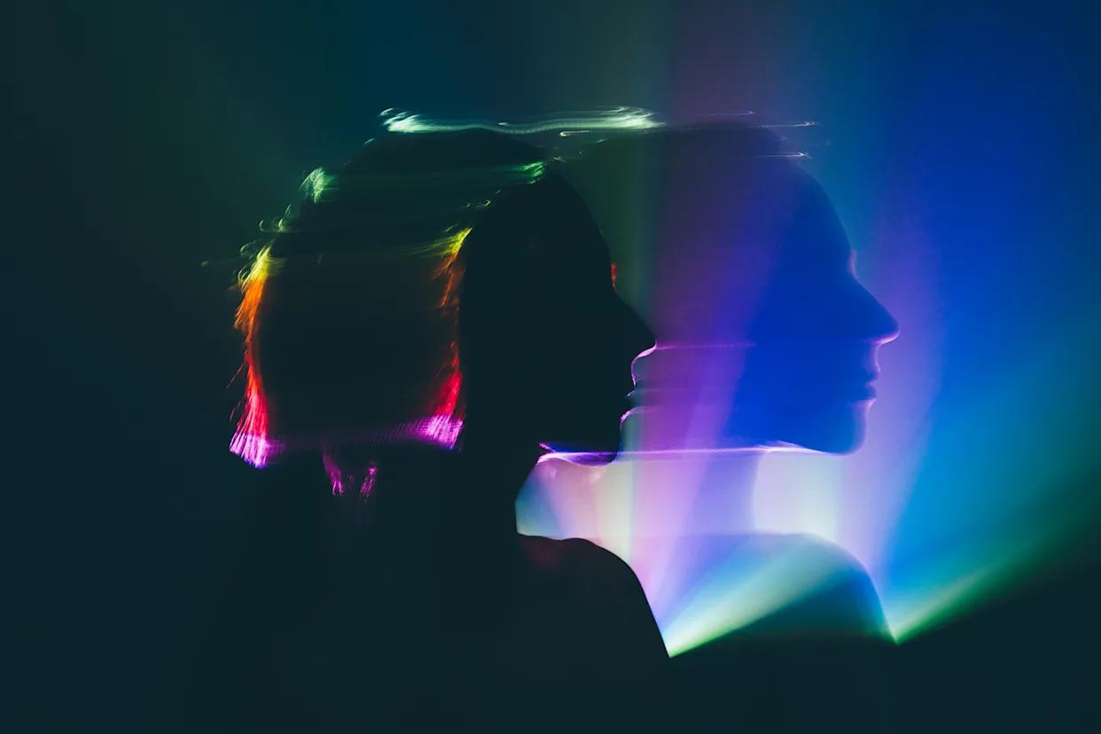 Fansat paralajmërohen: Mos përdorni deepfake të të ndjerëve