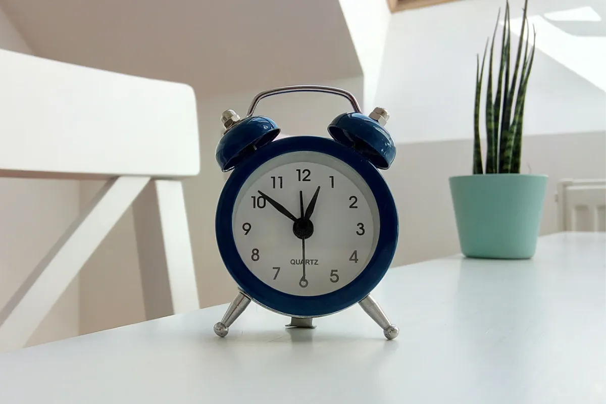 AI që s’di të lexojë orën: Kur inteligjenca artificiale dështon në diçka të thjeshtë.