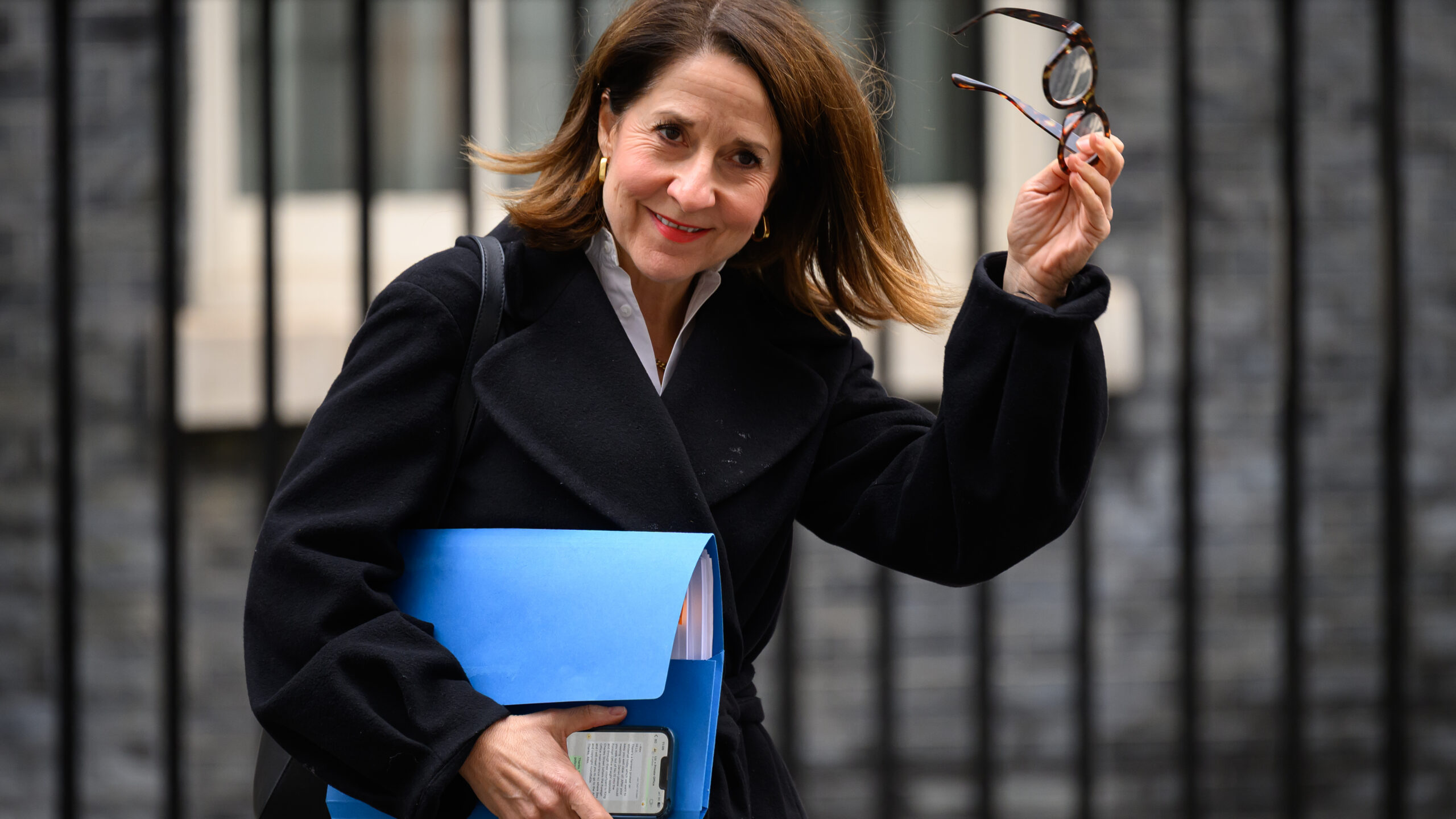 Britania nis blerjen e teknologjisë vendase për të çuar përpara sektorin e inteligjencës artificiale