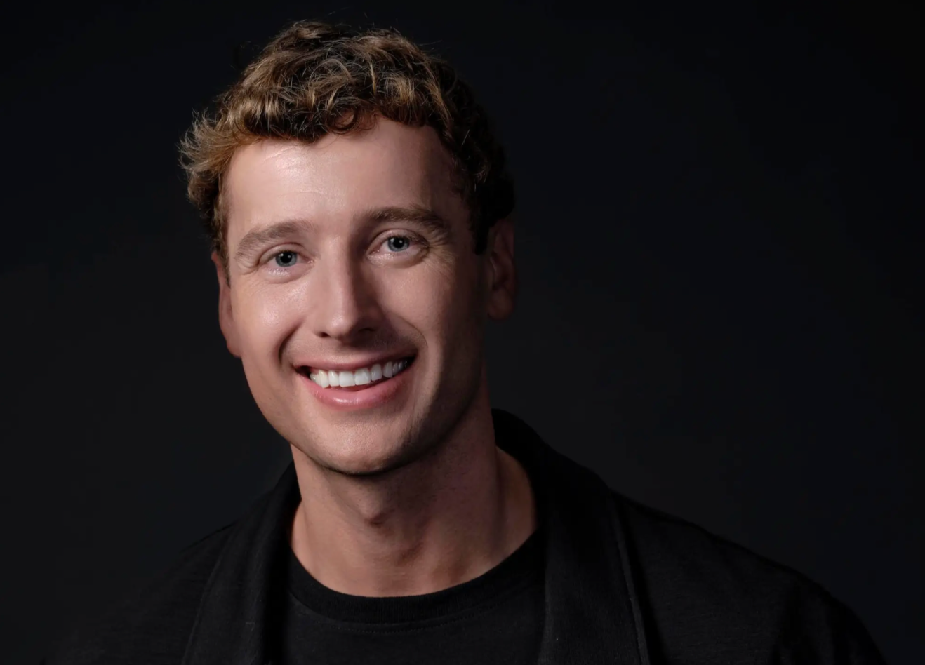 Rrugëtimi i Harvey: si një jurist i ri ndërtoi një prej kompanive më të kërkuara të legal-AI