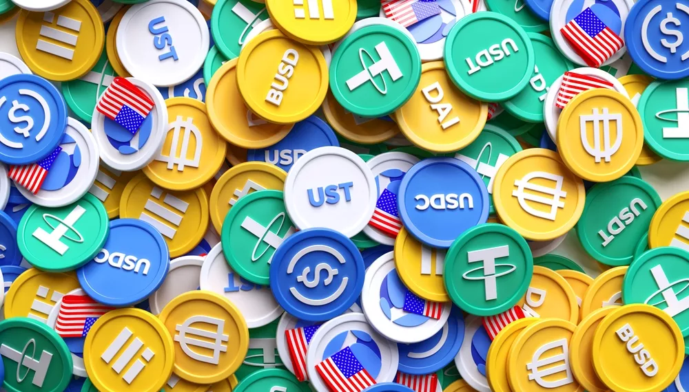 Tether dhe Trump USD1.7 shënojnë lëvizjet më të shpejta midis stablecoin-eve në 2025