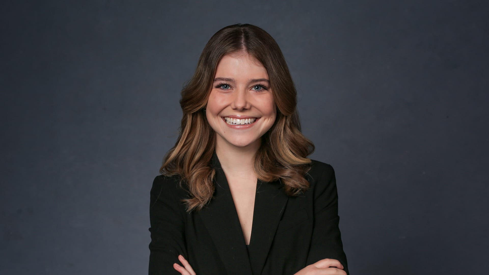 Investimi i zgjuar në AI: pse fituesit nuk janë gjithmonë platformat më të mëdha