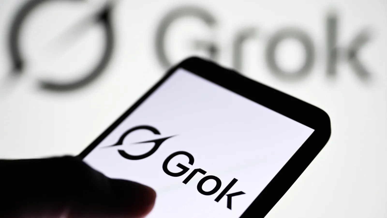 X kufizon krijimin e imazheve me Grok vetëm për abonentët pagues pas reagimeve globale